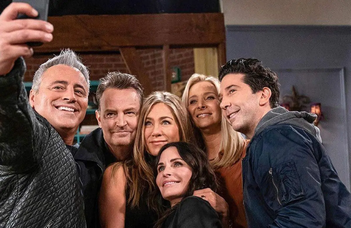 "TU ES ENFIN LIBRE", LES ACTEURS DE FRIENDS S'ADRESSENT AU REGRETTÉ MATTHEW PERRY